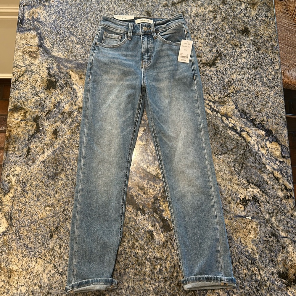 NWT Mom Jeans Size 22